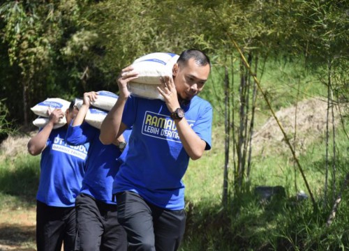 Sedekah Pesantren Tahfidz Album 4