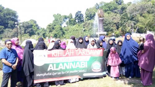 Sedekah Pesantren Tahfidz Album 1